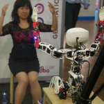 Poppy Keraal Robot rééducation kinésithérapie