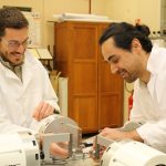 Stéphane Avril et Pierre Badel, dans leur laboratoire en 2015 lors du début de leurs projets ERC.