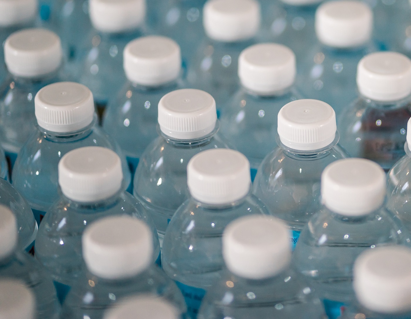 Petites bouteilles en plastique PET recyclable, carrées et